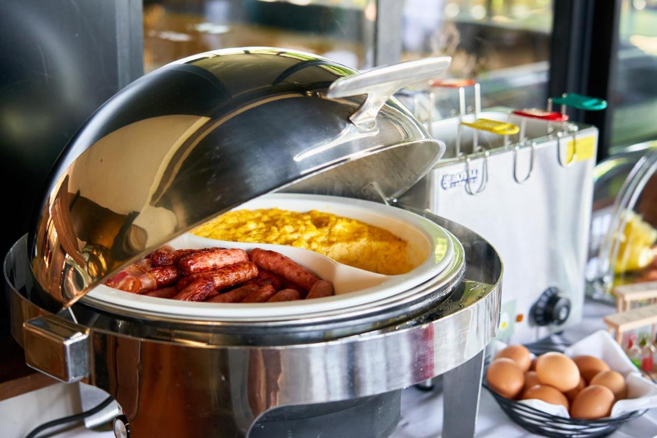 L'Ermitage Hotel Cuisine-A-Manger Saint-Cyr-au-Mont-d'Or Εξωτερικό φωτογραφία