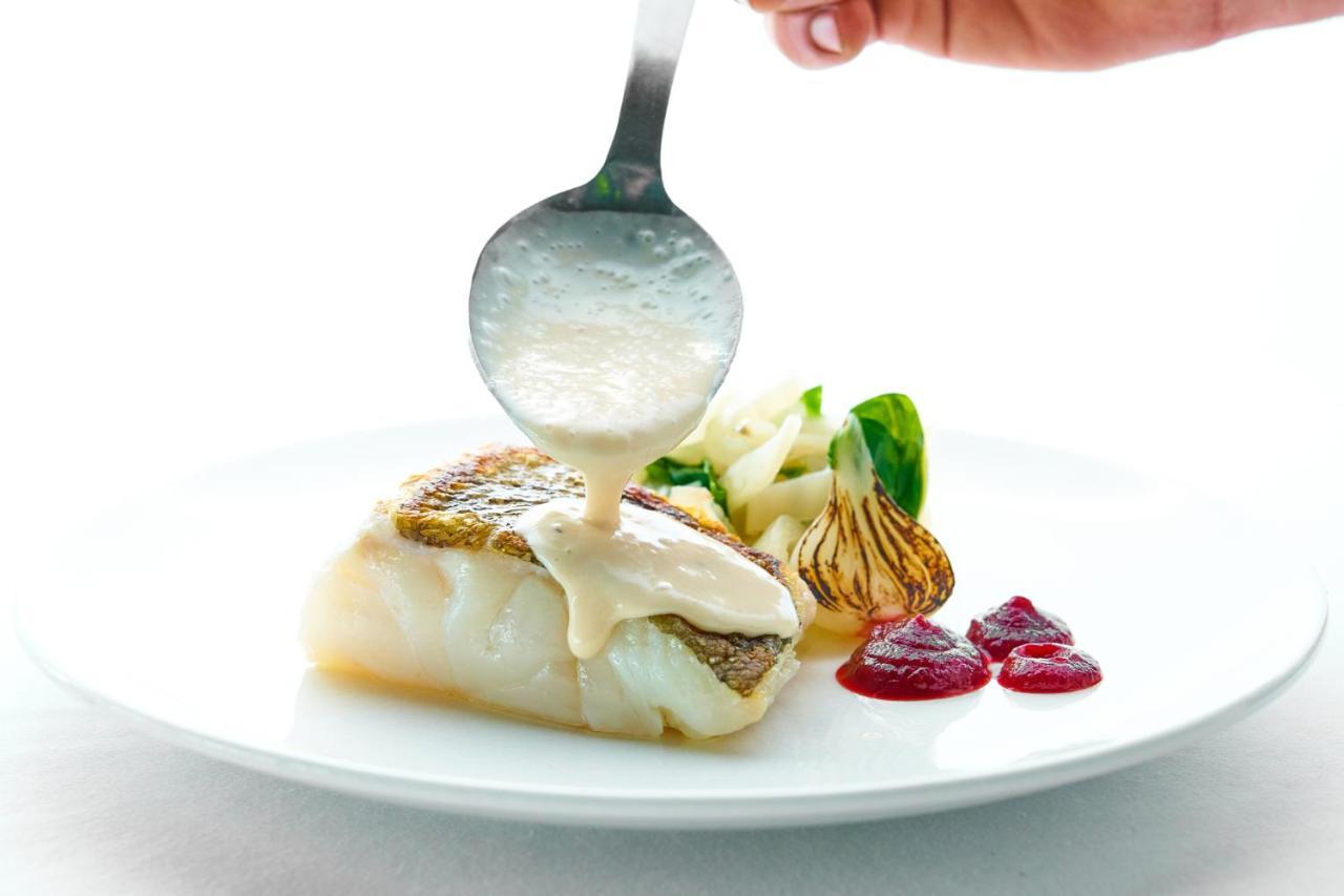 L'Ermitage Hotel Cuisine-A-Manger Saint-Cyr-au-Mont-d'Or Εξωτερικό φωτογραφία